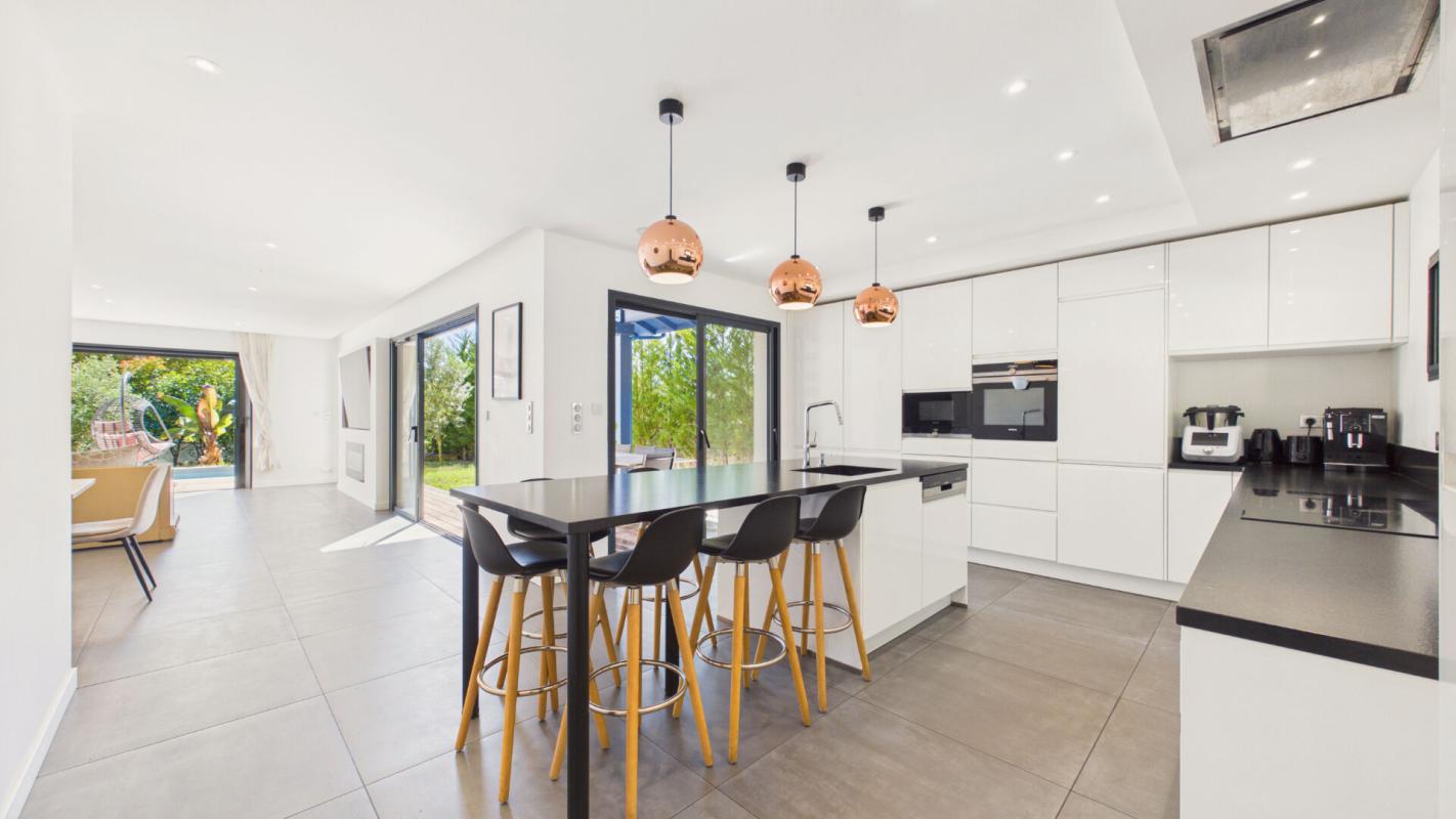 5 bedroom maison neuve in Arbonne, Pyrénées-Atlantiques, France