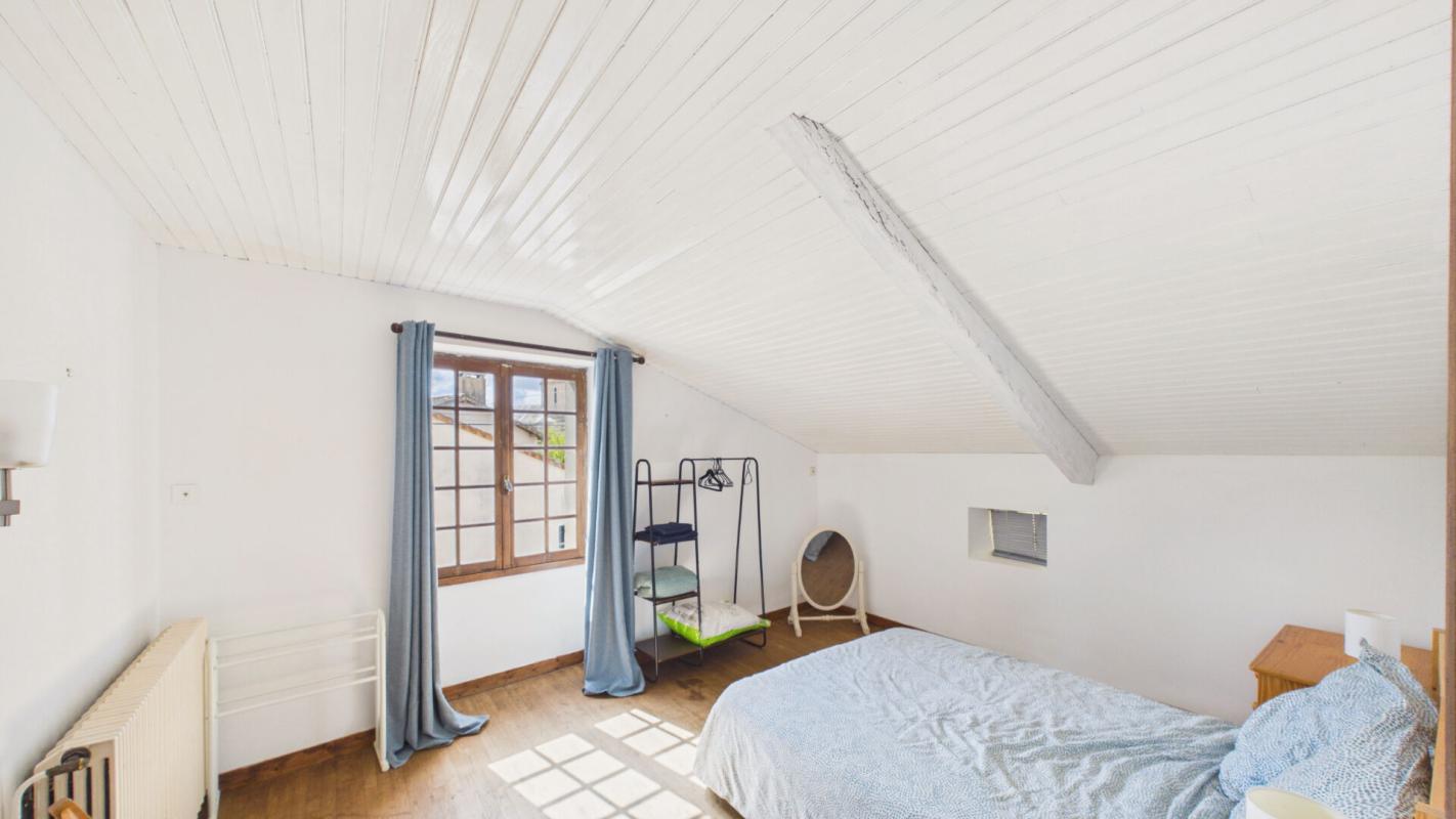 4 bedroom maison de village in Sainte Soline, Deux-Sèvres, France