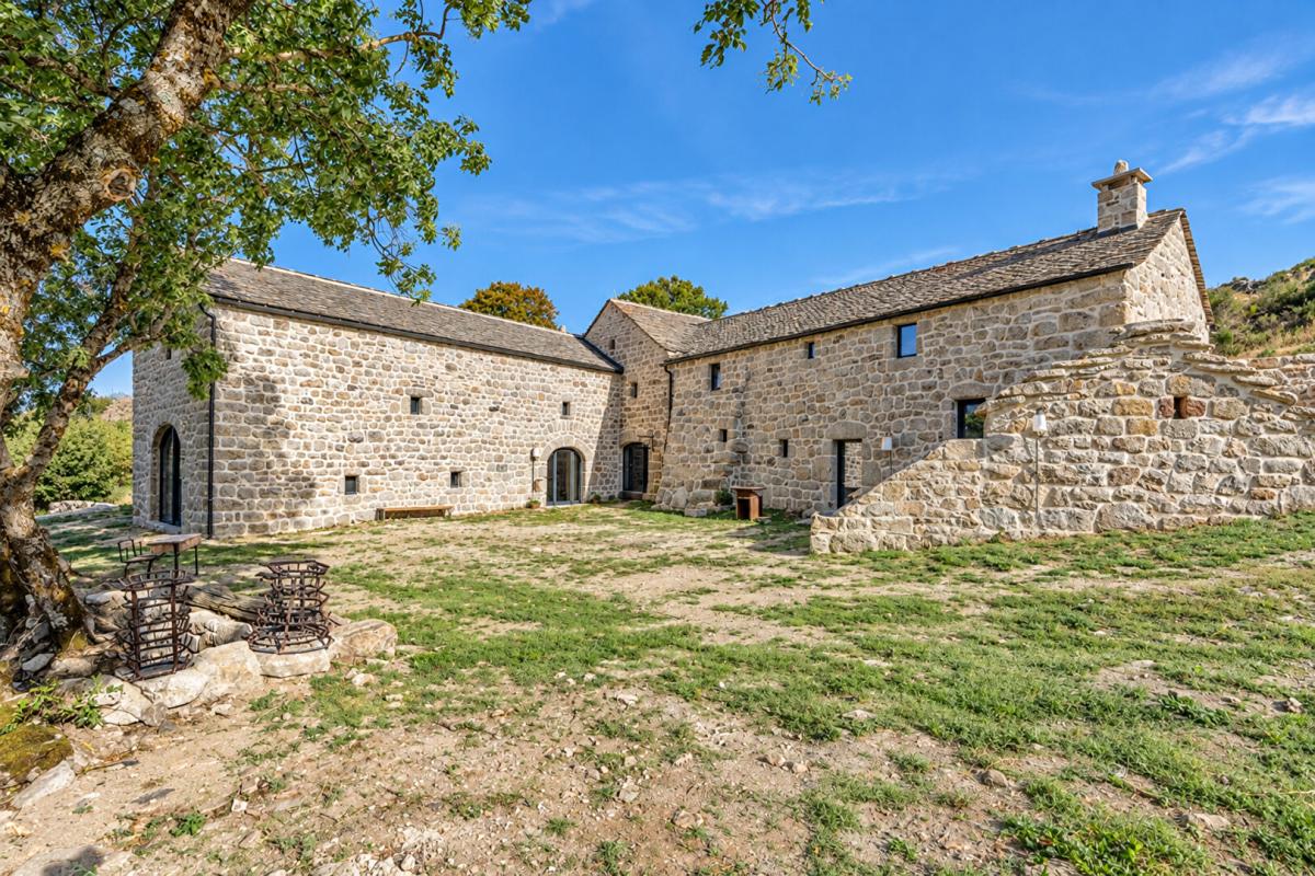 2 bedroom corps de ferme in Pont De Montvert   Sud Mont Lozere, Lozère, France
