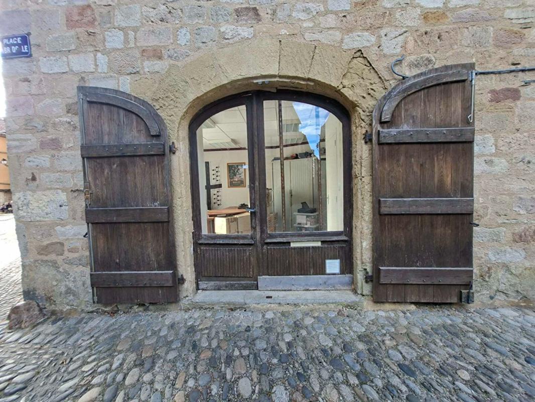 1 bedroom local commercial in Beaulieu Sur Dordogne, Corrèze, France