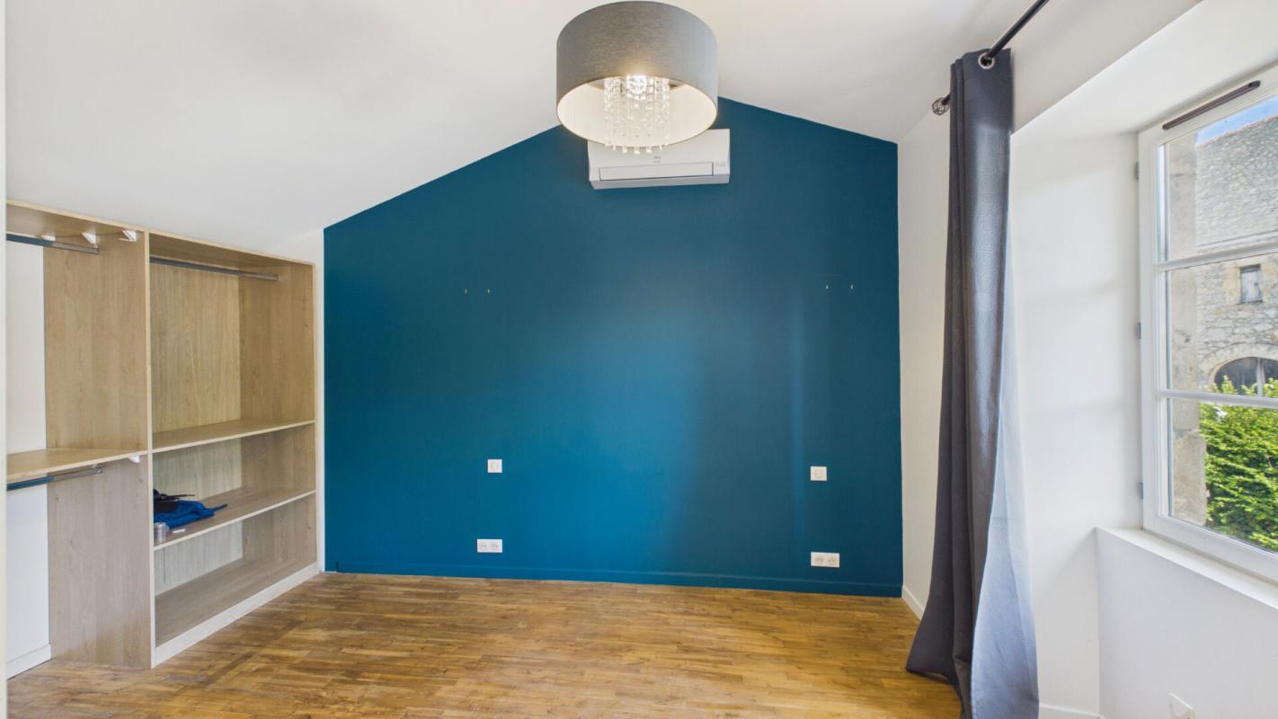 3 bedroom maison in Montbazens, Aveyron, France