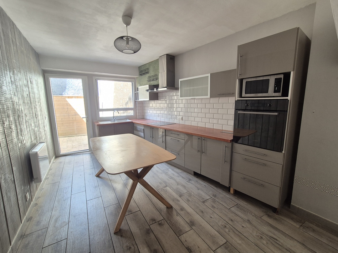 3 bedroom House in Saint Genies De Fontedit, Herault, France – s135000eb