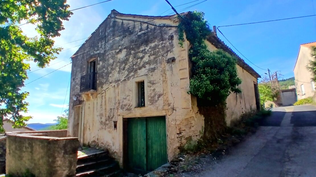 2 bedroom House in Rosis, Herault, France – tr162000e