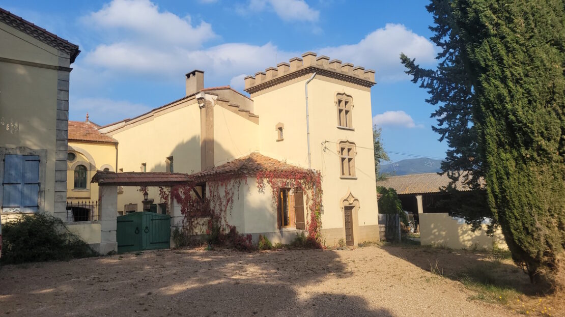 6 bedroom Detached House in Autignac, Herault, France – ca378000ee