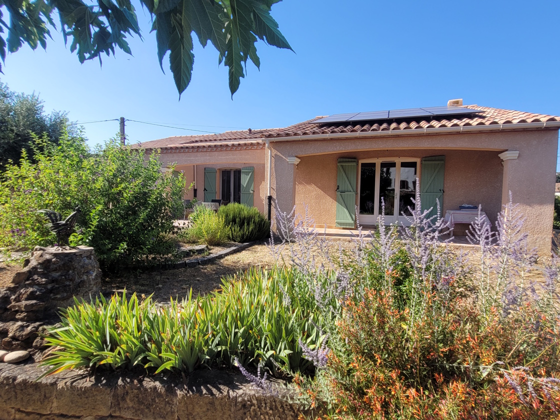 3 bedroom Detached House in Laurens, Herault, France – la369000ee