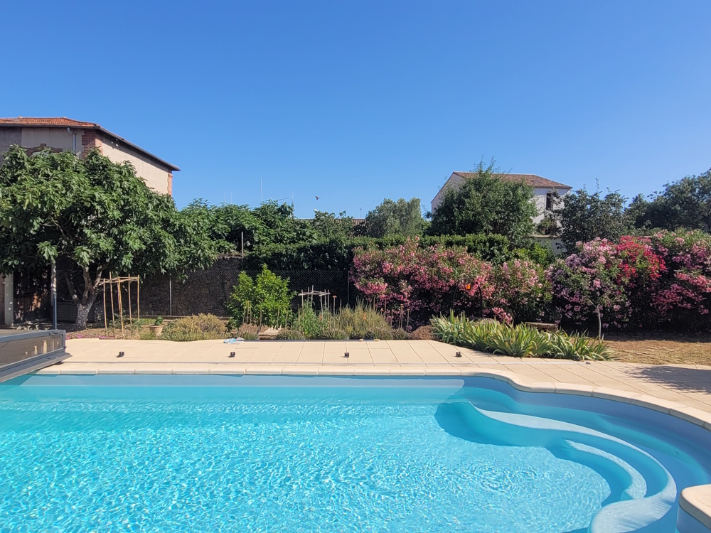 3 bedroom Detached House in Laurens, Herault, France – la369000ee