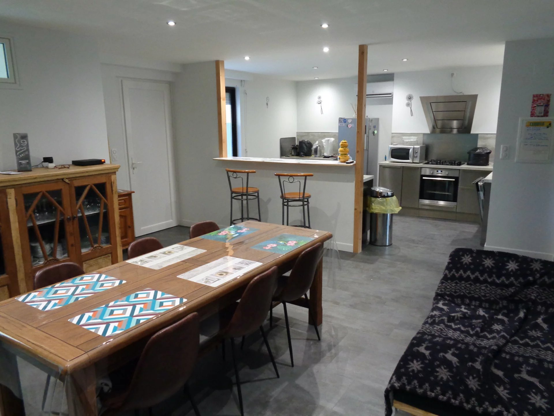 Great opportunity to buy a good-to-go hospitality business in a thriving tourist village, Occitanie – France – BVI62779