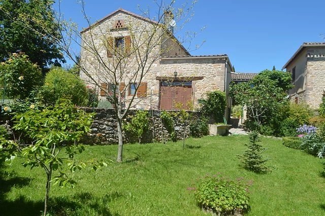 Fully restored stone house, Occitanie – France – BVI28574