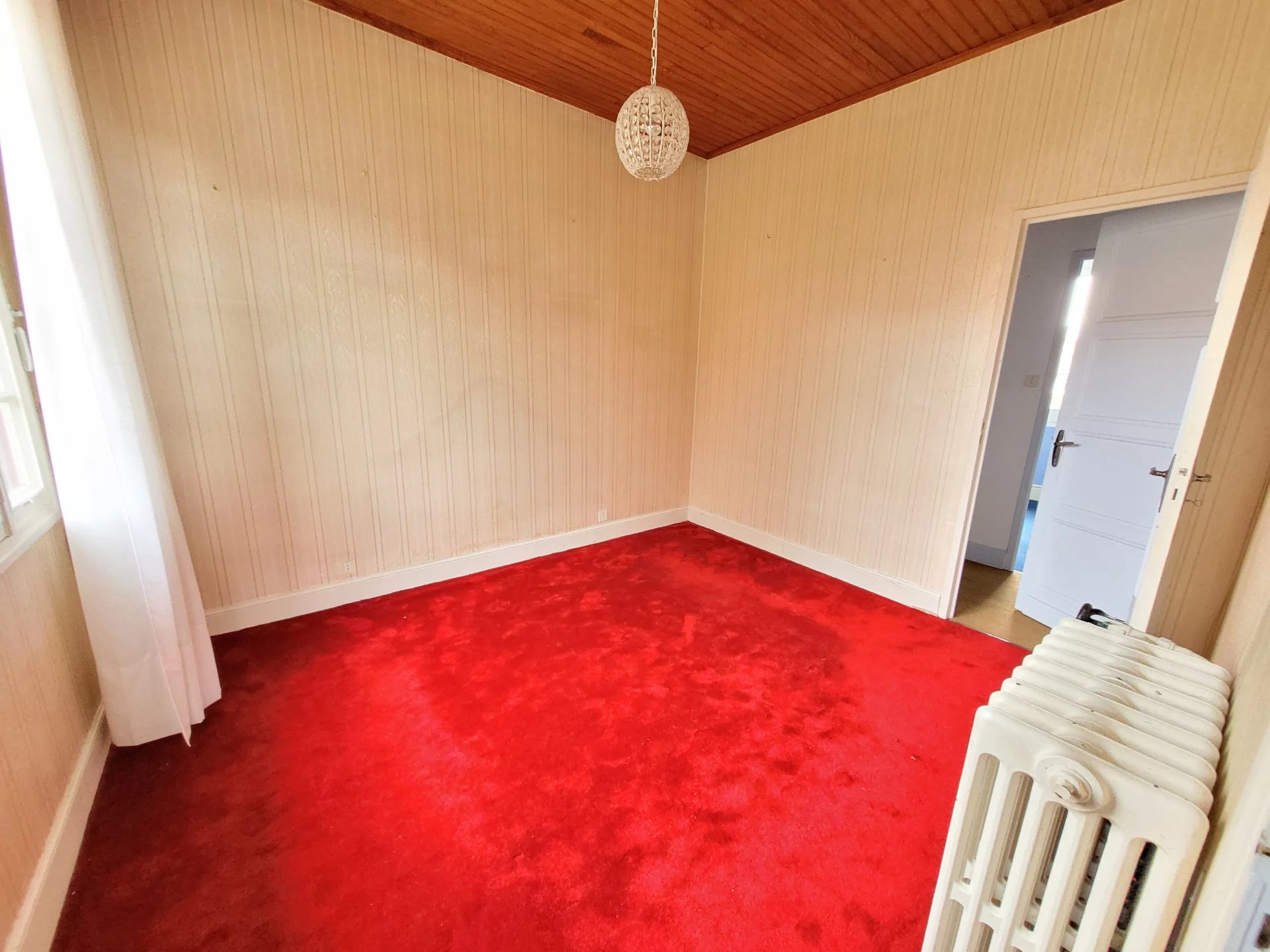 Spacious family house with independant garage, Nouvelle-Aquitaine – France – BVI67482