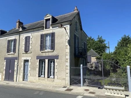 Well renovated house in a small town with all commerces, Centre-Val de Loire – France – BVI71562