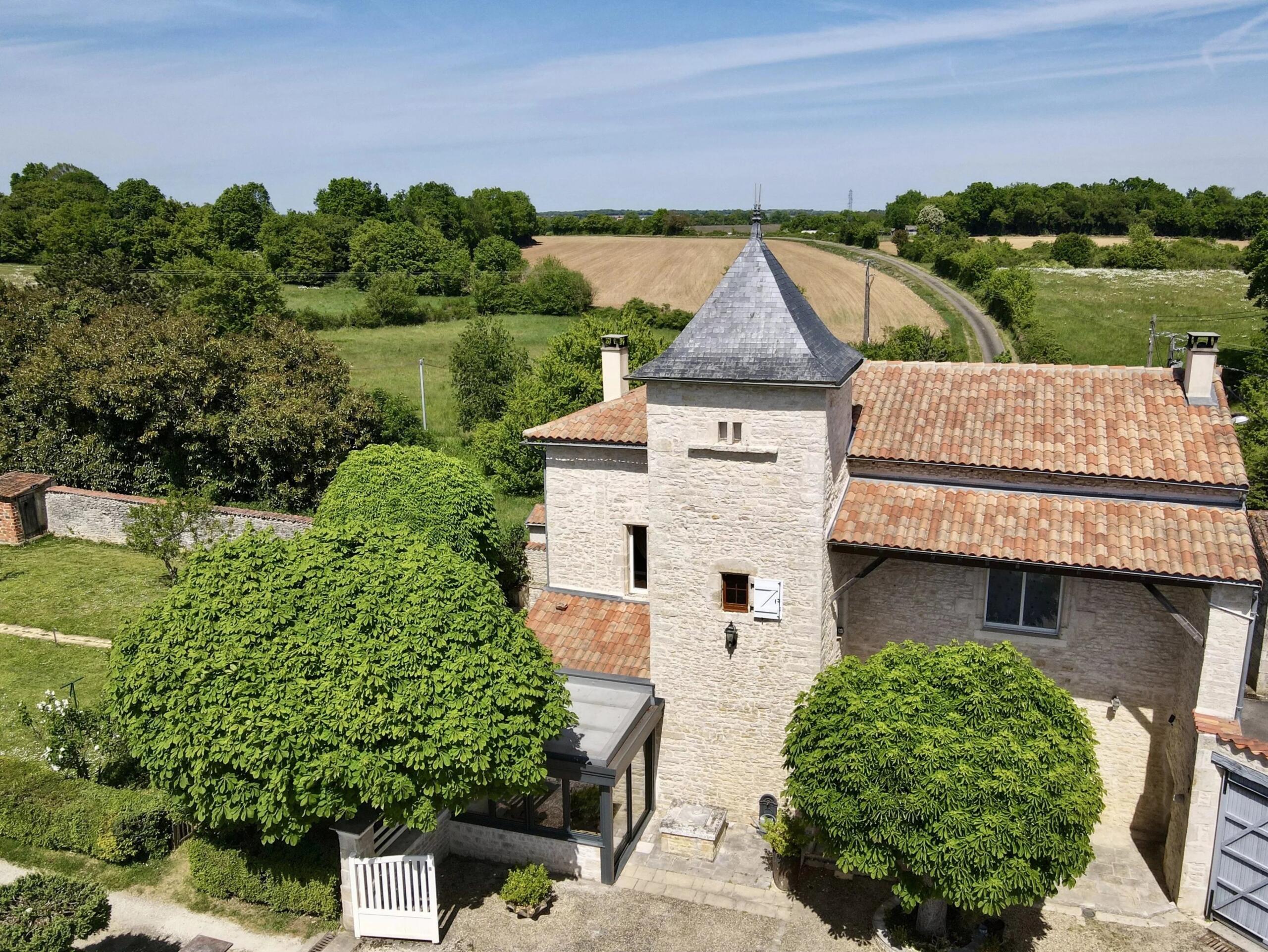Beautifully-renovated 16th-Century Logis near Ruffec, Nouvelle-Aquitaine – France – BVI84892