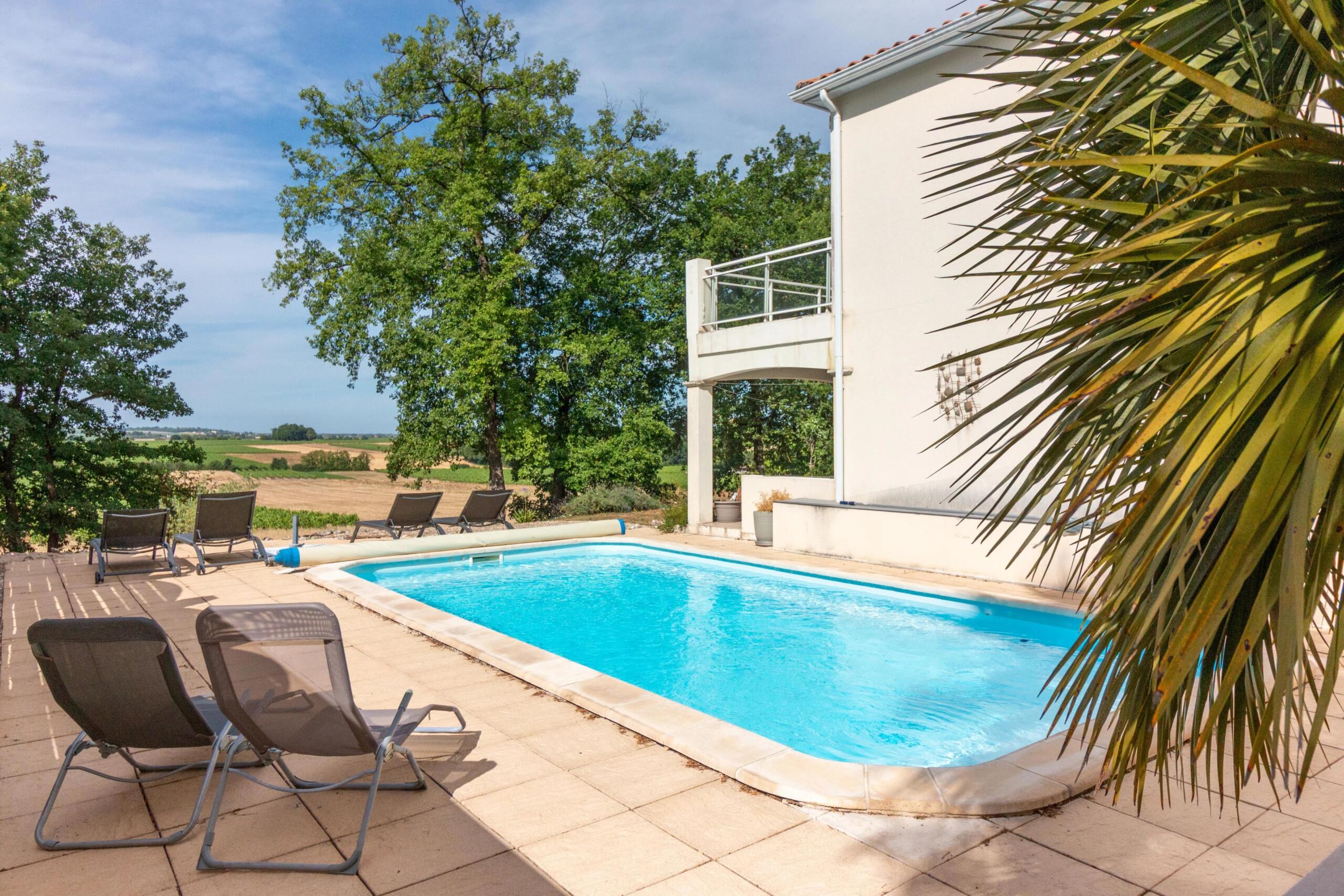 Vineyard View Retreat Near Jarnac, Nouvelle-Aquitaine – France – BVI86308