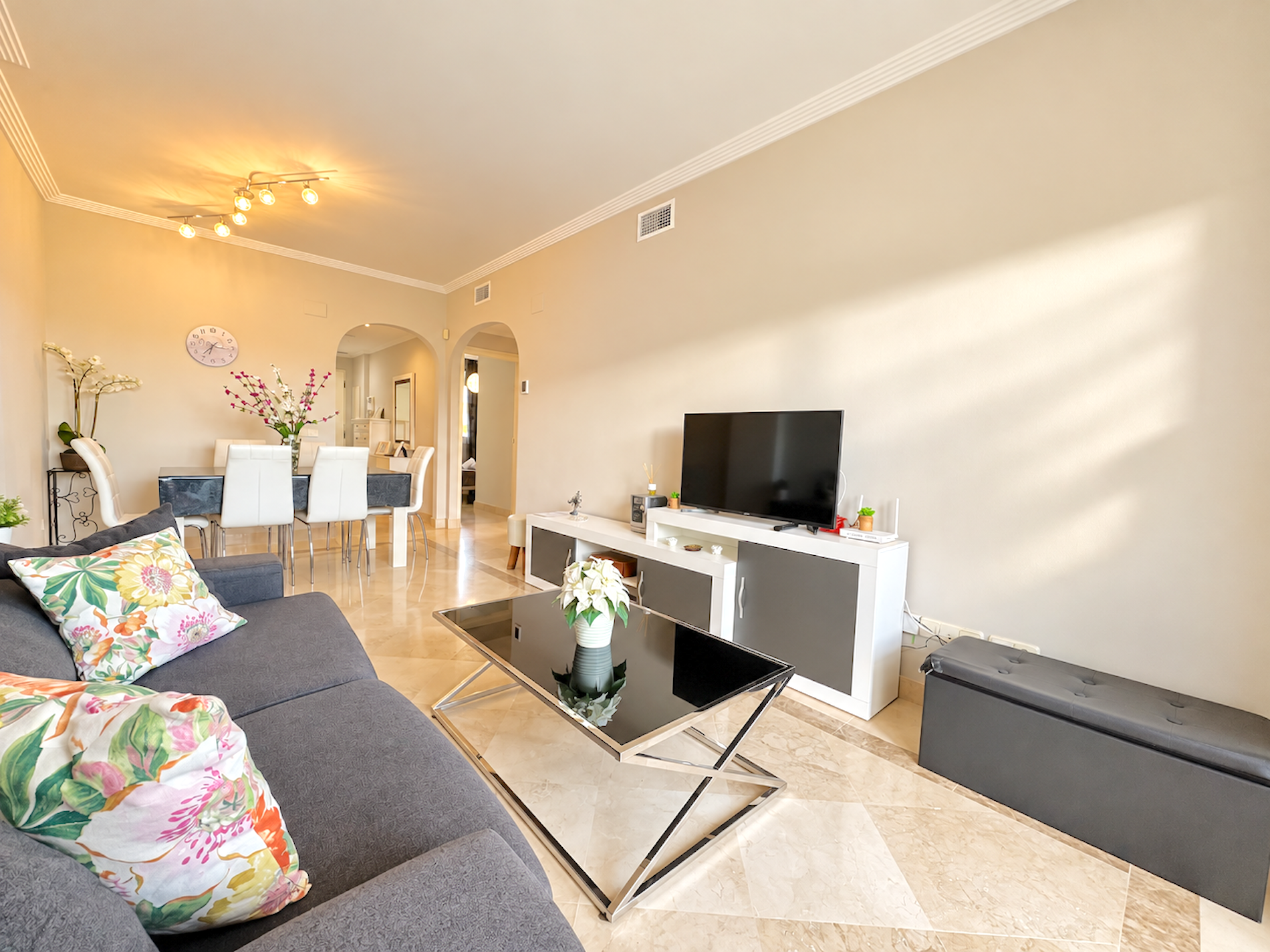 2 bedroom Apartment in Mijas Costa, Malaga, Spain – 428-05671P