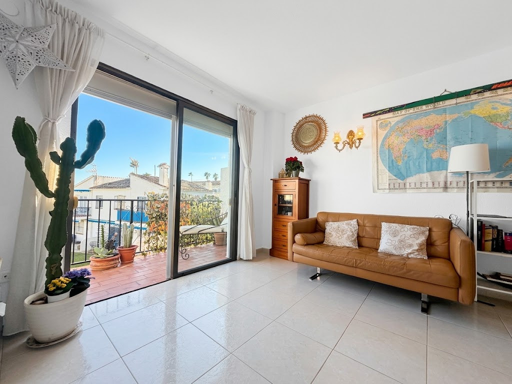 2 bedroom Apartment in Mijas Costa, Malaga, Spain – 428-05672P
