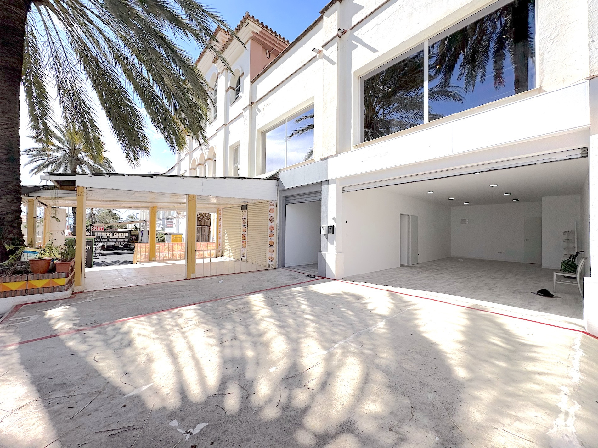 Commercial Premises in Benalmadena, Malaga, Spain – 428-05681P