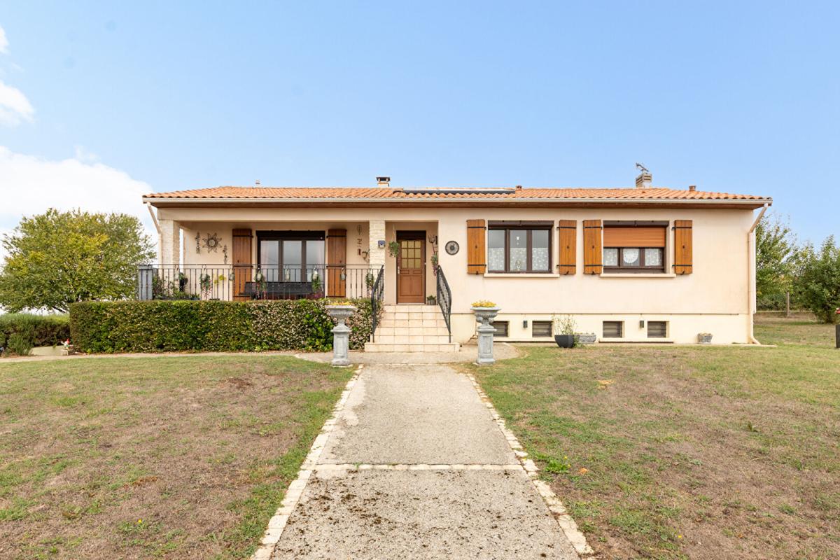 3 bedroom propriete in Fontaine Chalendray, Charente-Maritime, France
