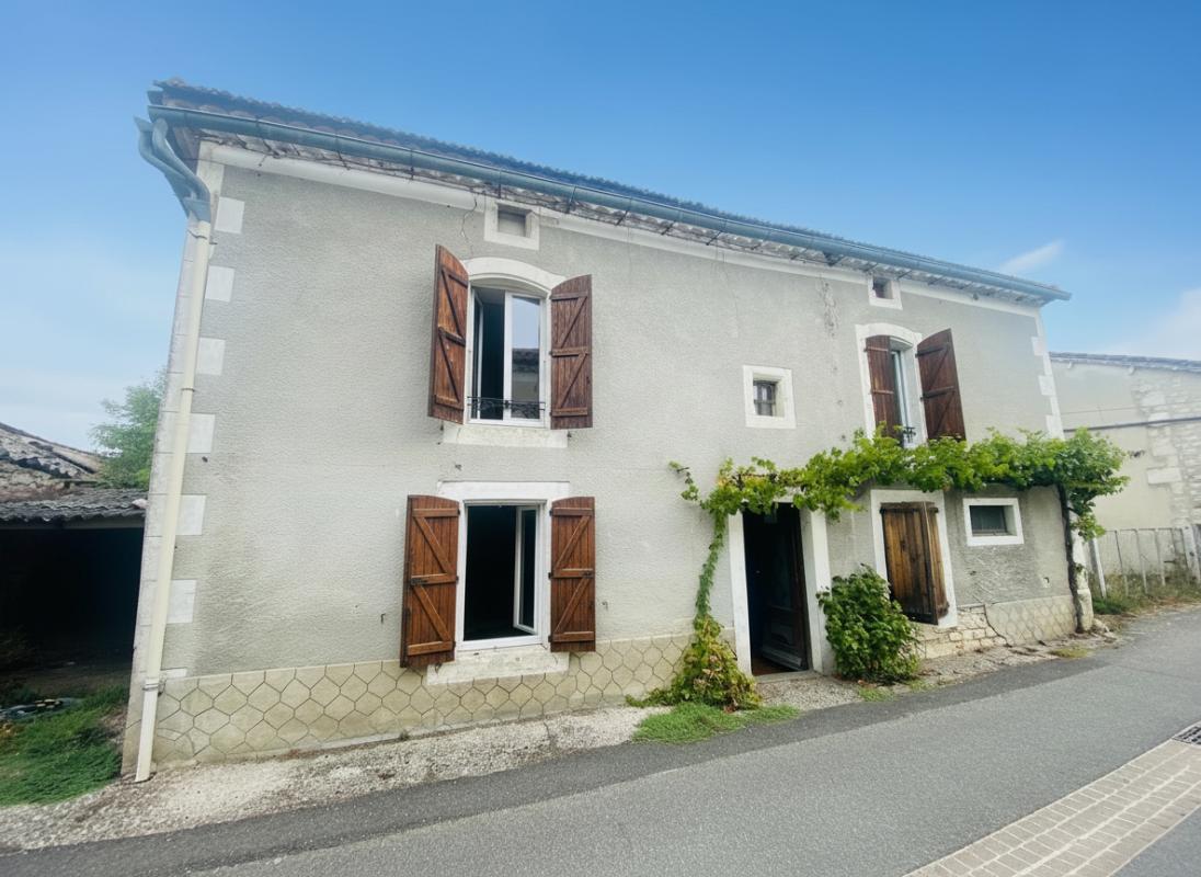2 bedroom maison de village in Barguelonne En Quercy, Lot, France