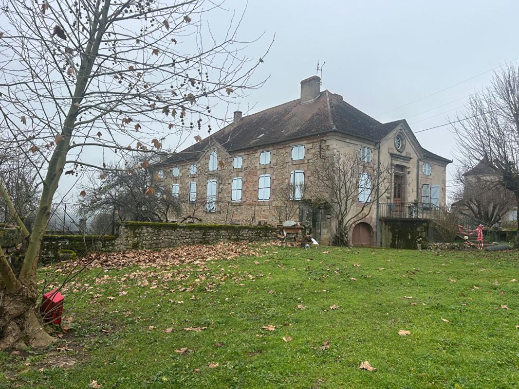 5 bedroom propriete in La Chapelle Aux Saints, Corrèze, France