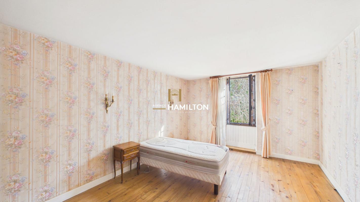 4 bedroom maison in Cordes Sur Ciel, Tarn, France