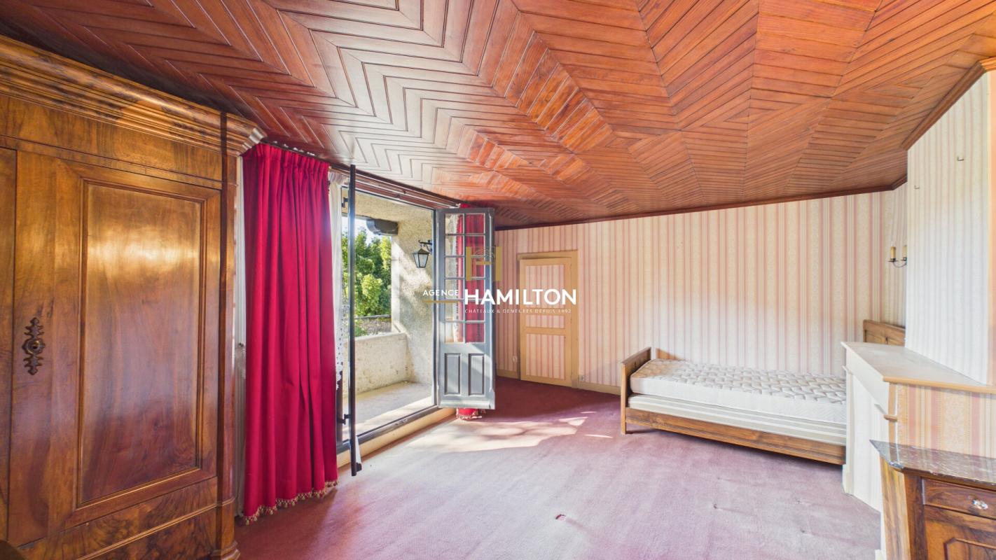 4 bedroom maison in Cordes Sur Ciel, Tarn, France