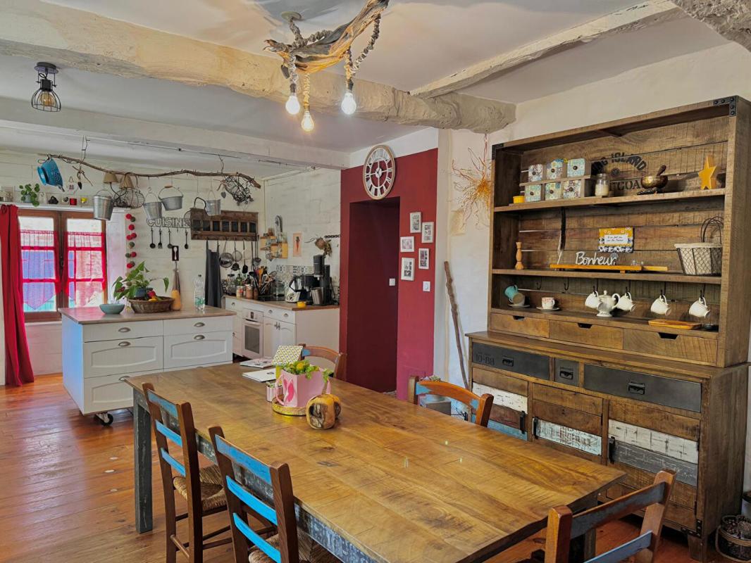4 bedroom maison in Treziers, Aude, France