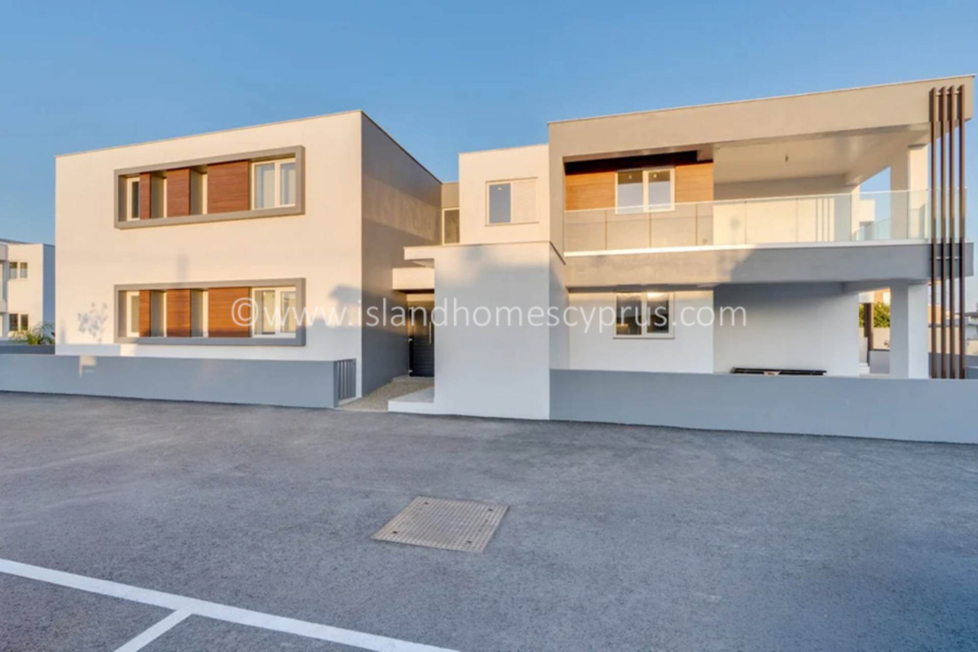 3 bedroom Apartment in Xylofagou, Larnaca, Cyprus – KrX106dp