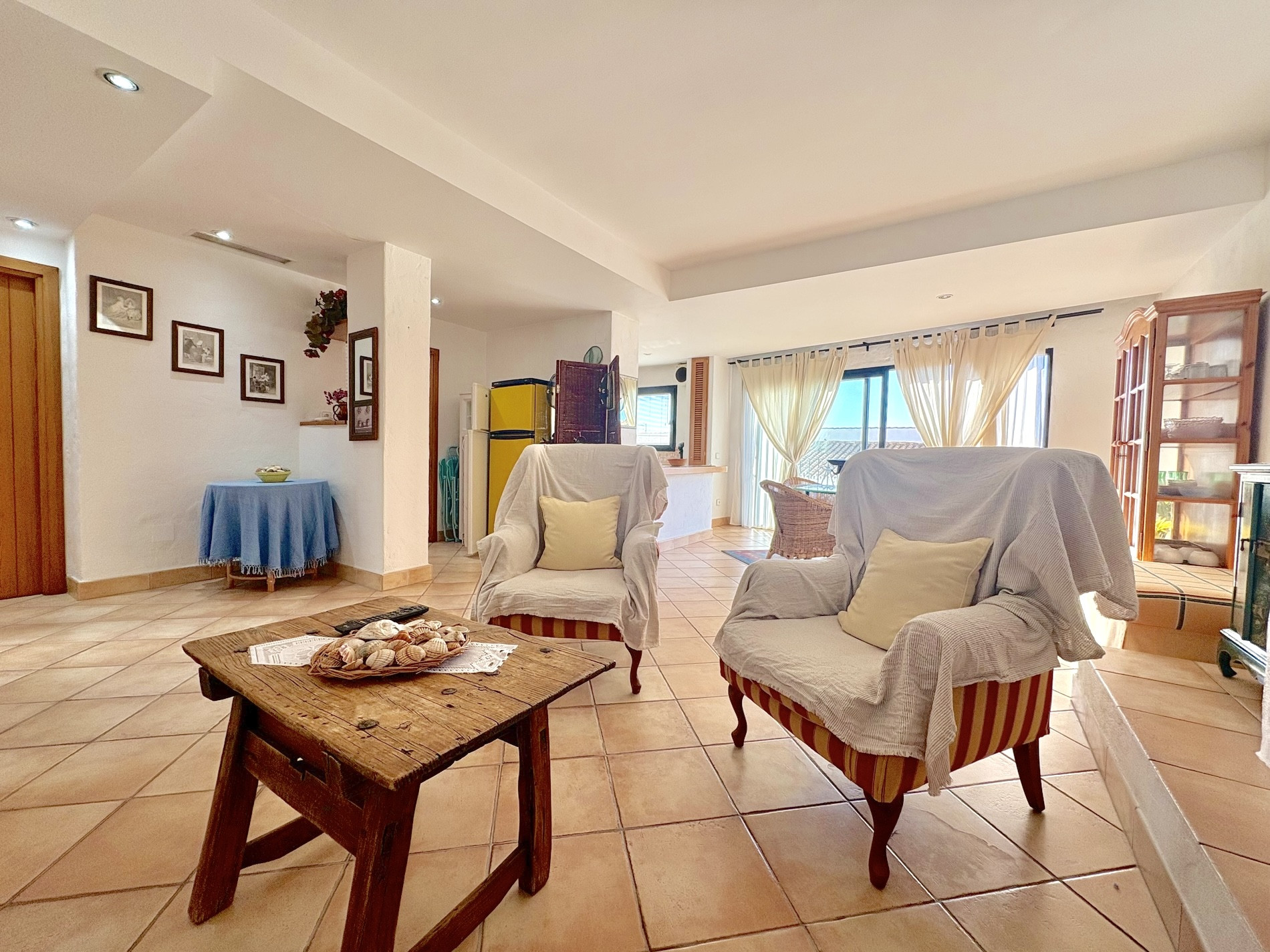 2 bedroom Apartment in Marbella, Malaga, Spain – 428-05690E