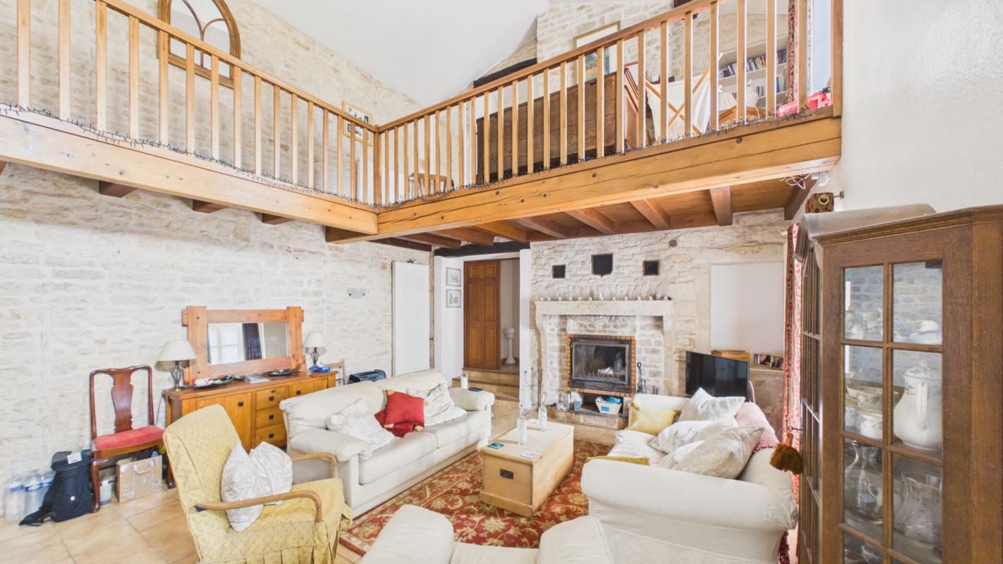 4 bedroom maison de village in Celles-sur-belle, Deux-Sèvres, France