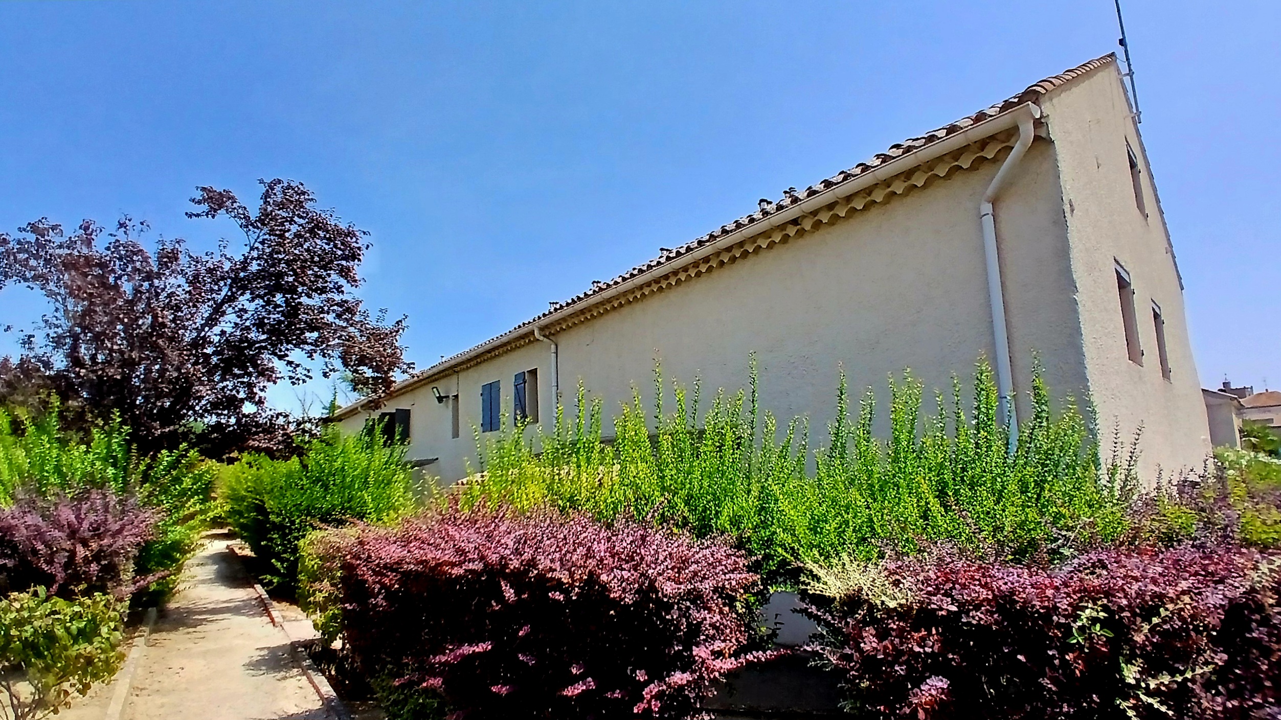 2 bedroom Apartment in Capestang, Herault, France – c168480ee