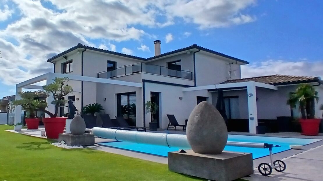 5 bedroom Detached House in Lezignan Corbieres, Aude, France – rl756000e