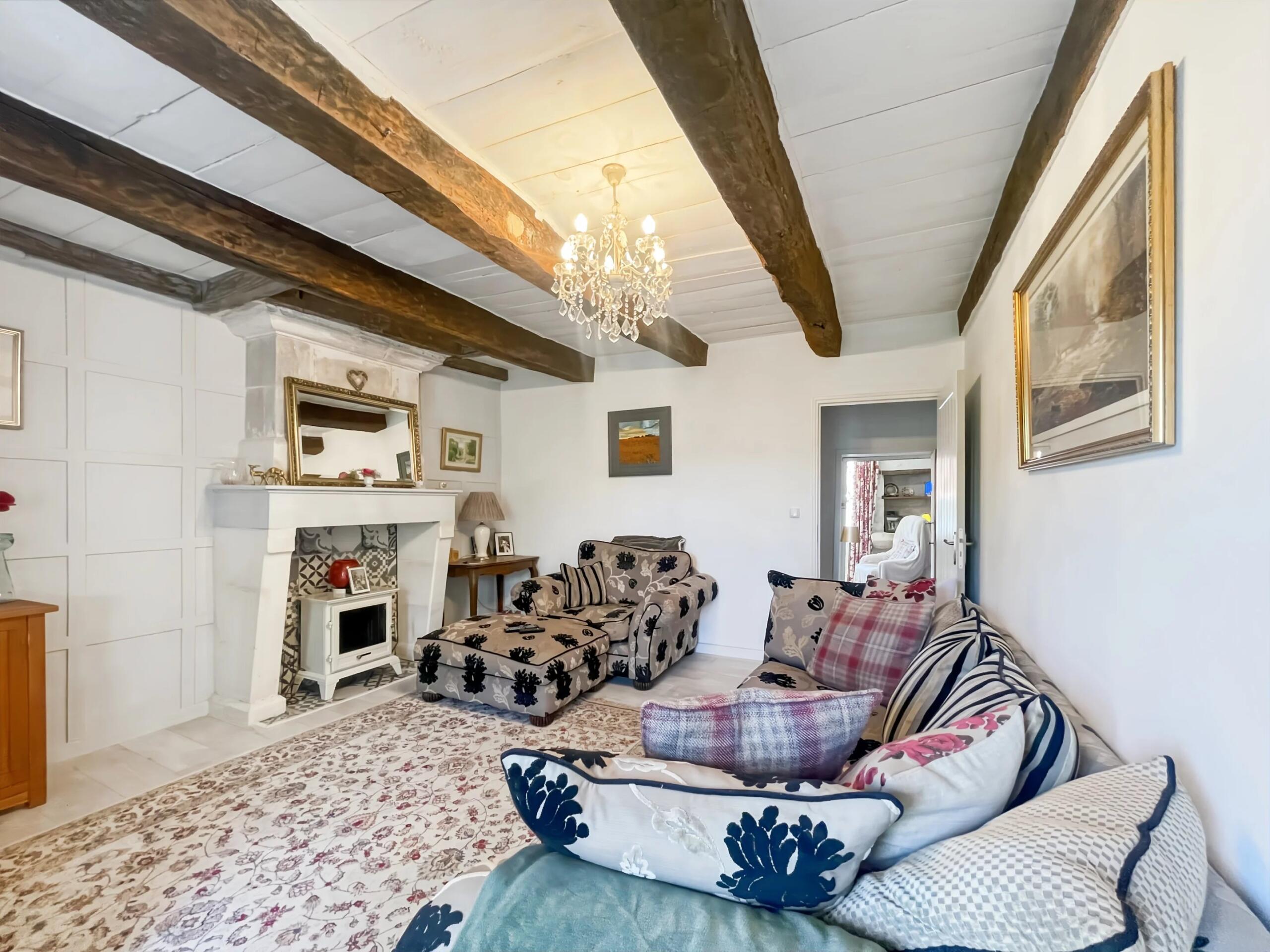 Picture perfect cottage with river access, Nouvelle-Aquitaine – France – BVI76975