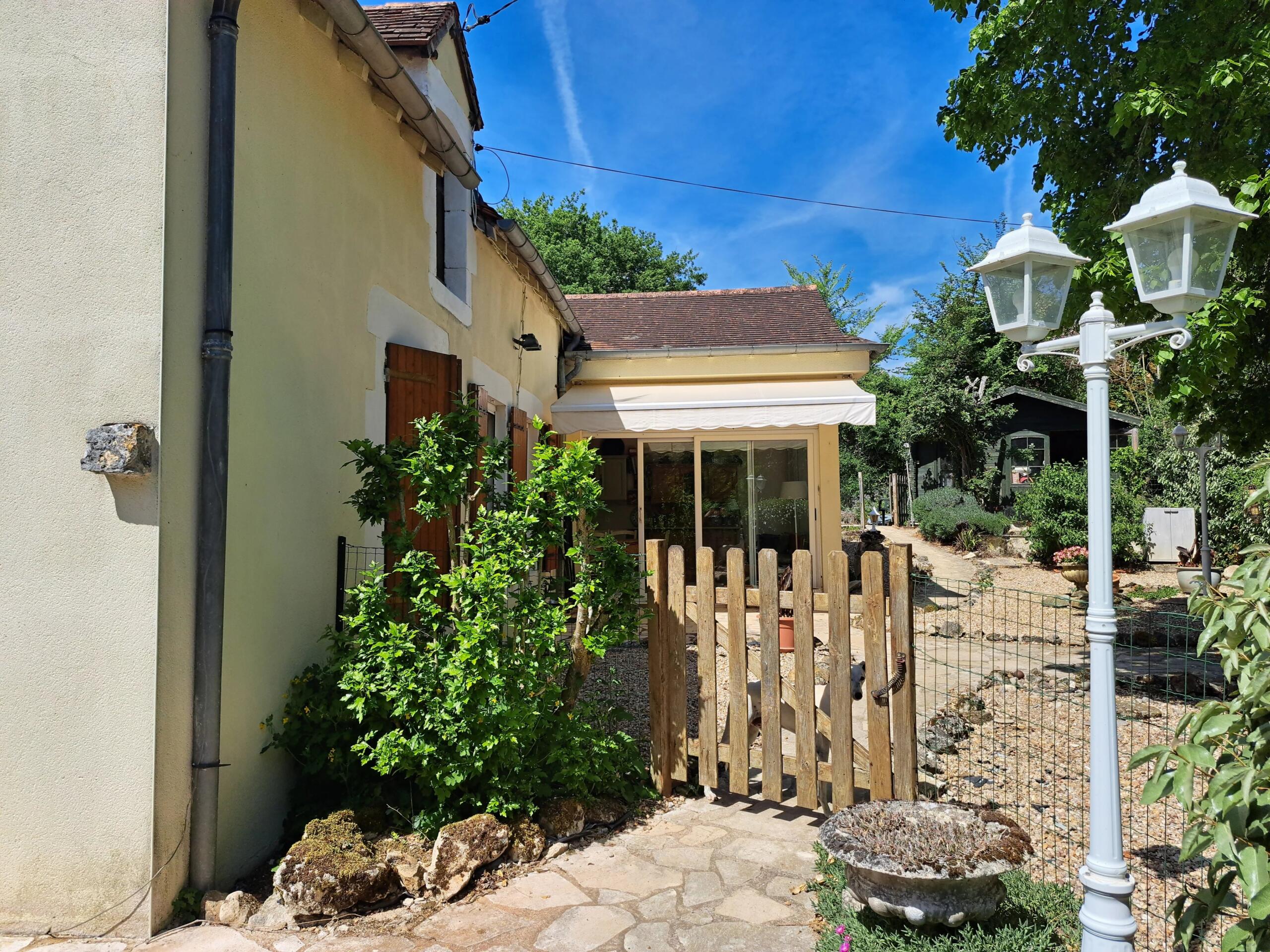 Modernised house with rustic charm, Nouvelle-Aquitaine – France – BVI81940