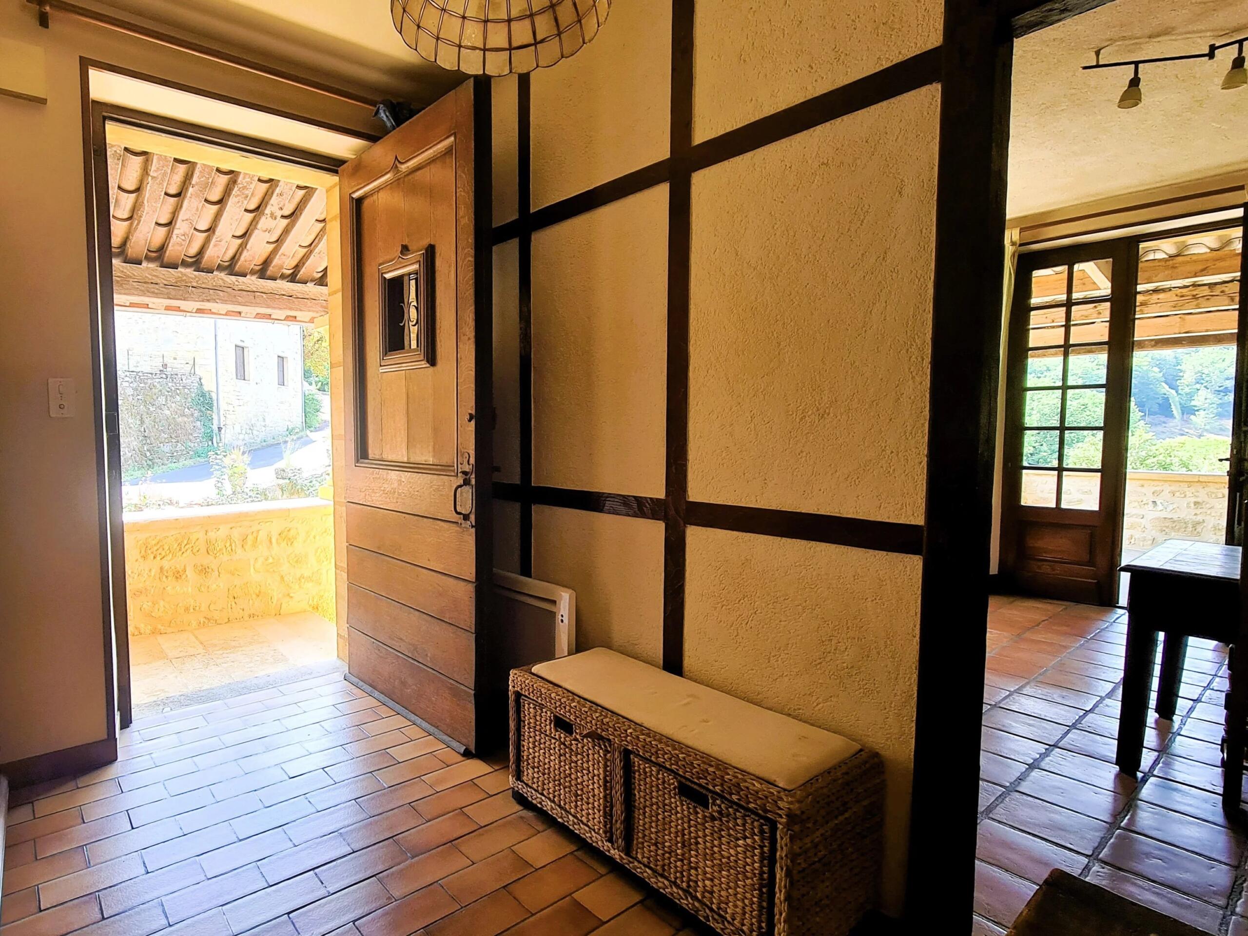 Dordogne Gem with Covered Terrace, Views and Renovation Potential – 20 Minutes from Sarlat, Nouvelle-Aquitaine – France – BVI82213