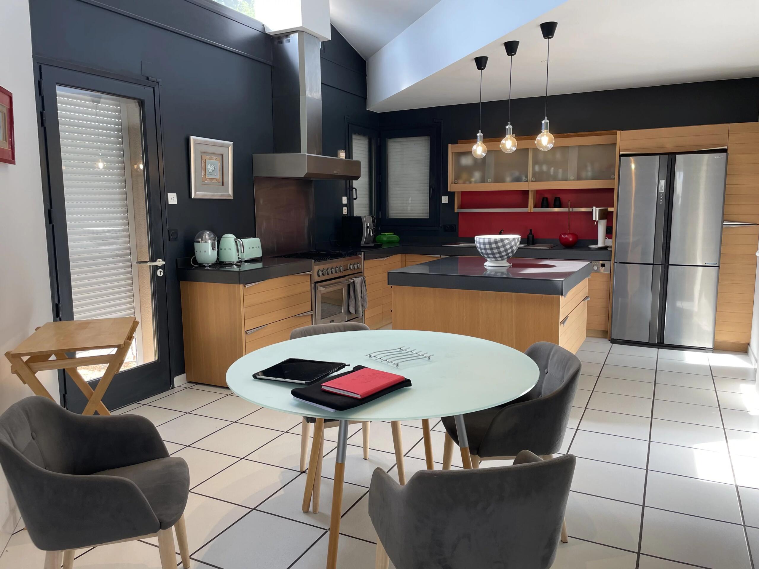 Architect design villa on outskirts of Thiviers, Nouvelle-Aquitaine – France – BVI86309