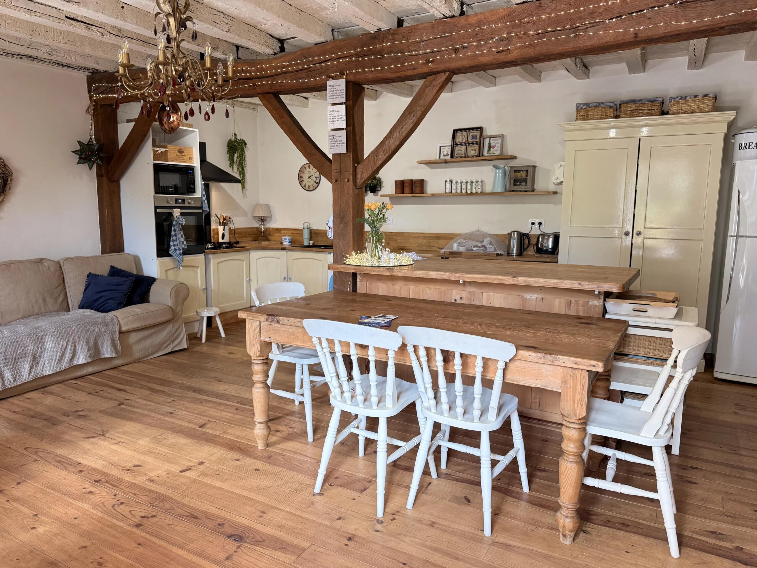 Former 18th Century Presbytery with Barn, Heated Pool and Private Gardens, Nouvelle-Aquitaine – France – BVI86627