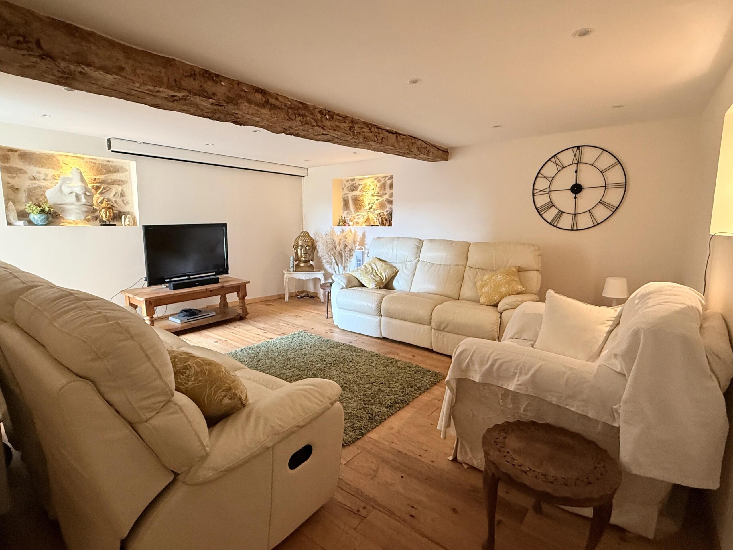 Former 18th Century Presbytery with Barn, Heated Pool and Private Gardens, Nouvelle-Aquitaine – France – BVI86627