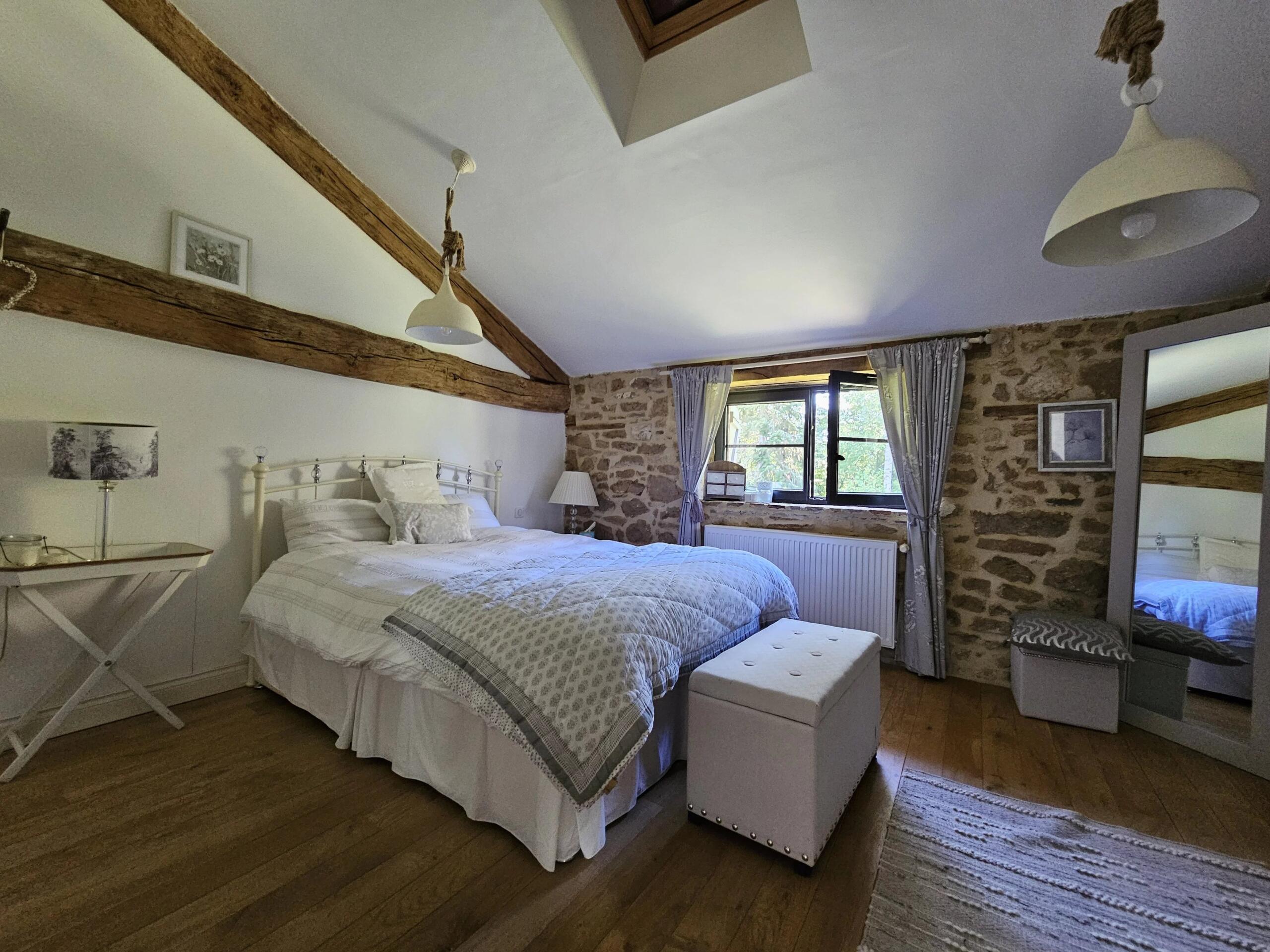 Luxury Riverside Retreat, Nouvelle-Aquitaine – France – BVI86737