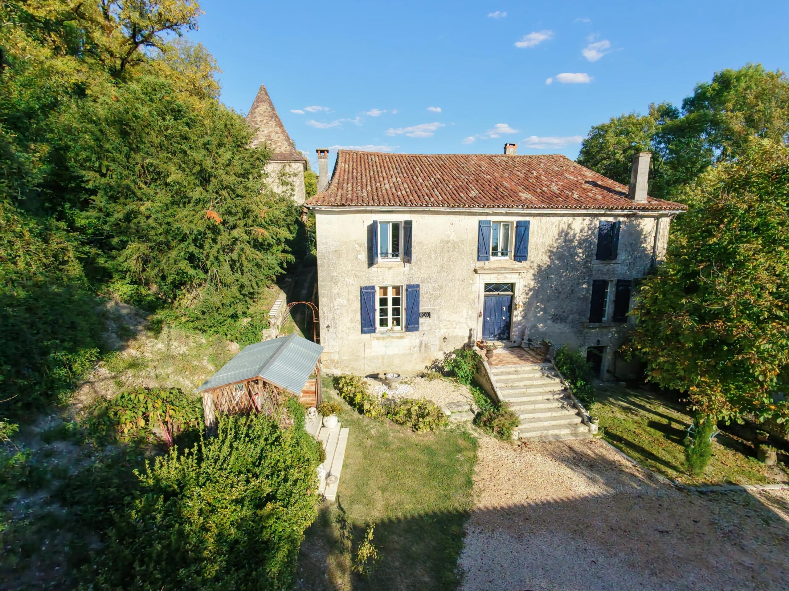 Stunningly elegant 6 bedroom “Maison de Maitre” property., Nouvelle-Aquitaine – France – BVI86956