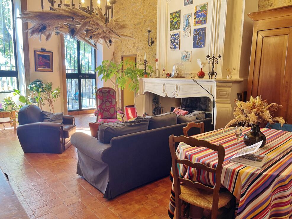 Fabrezan – Characterful village home with stunning terrace giving panoramic and vineyard views.