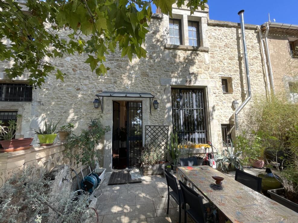 Fabrezan – Characterful village home with stunning terrace giving panoramic and vineyard views.