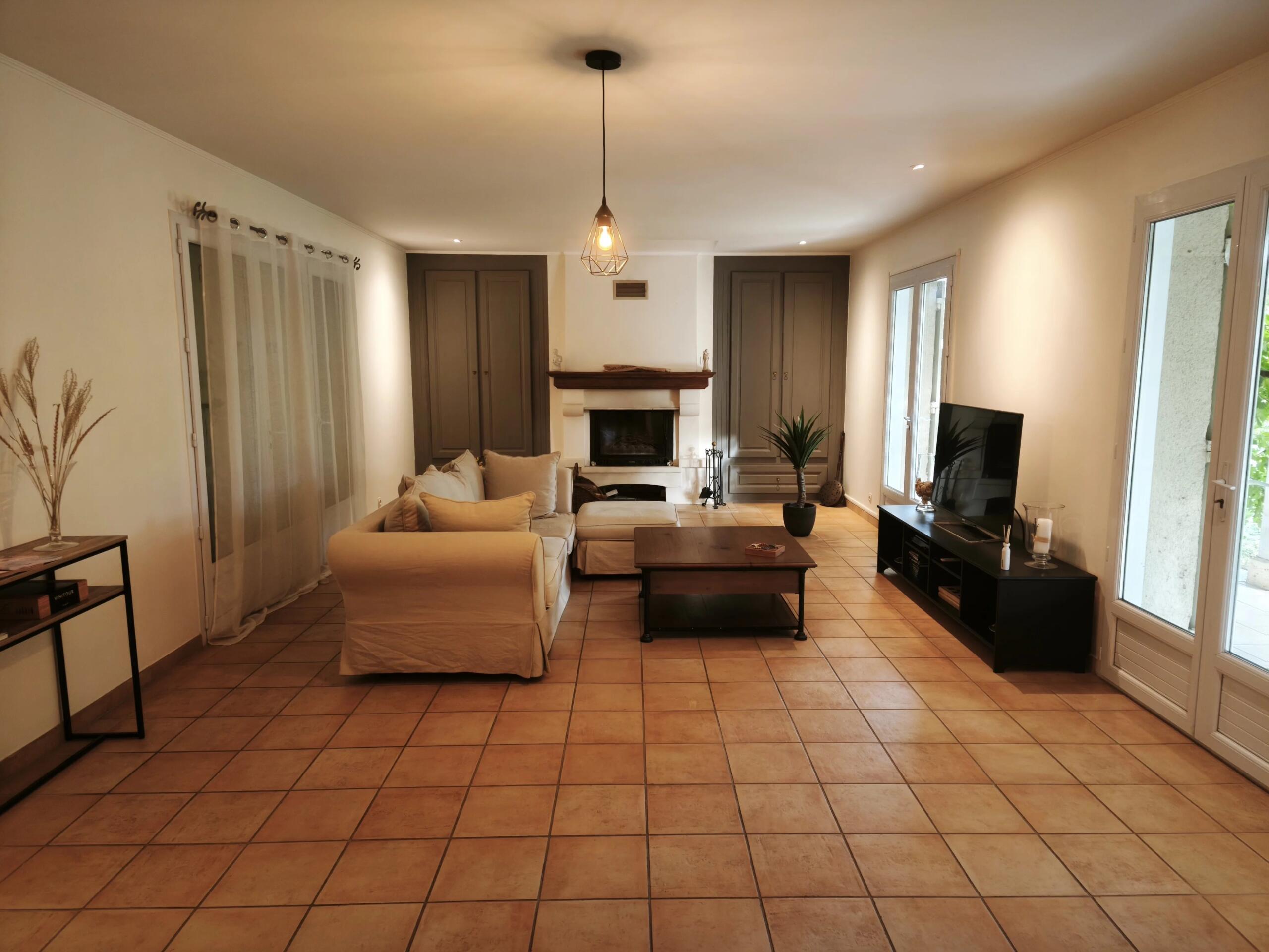 A characterful property with great potential, near Casteljaloux, Nouvelle-Aquitaine – France – BVI87448