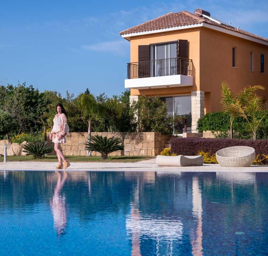 3 bedroom Apartments / Penthouses in Chloraka, Paphos, Cyprus – A-VEN-3-202-10.7
