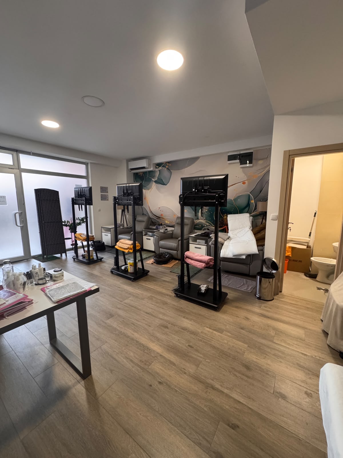 Commercial Property in Budva, Budva Municipality, Montenegro – MRETT-18