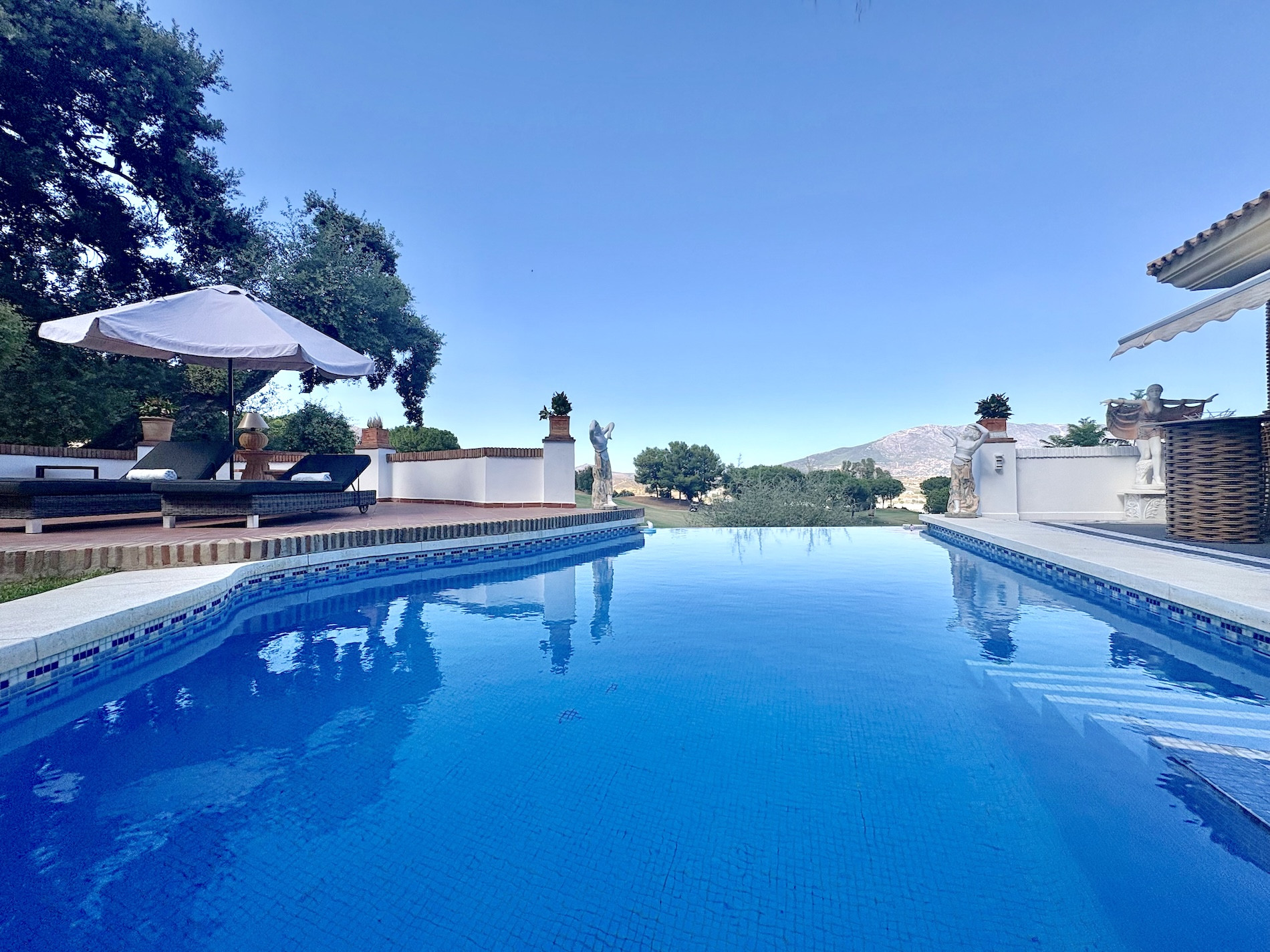 4 bedroom Villa in Mijas Costa, Malaga, Spain – 428-05542P