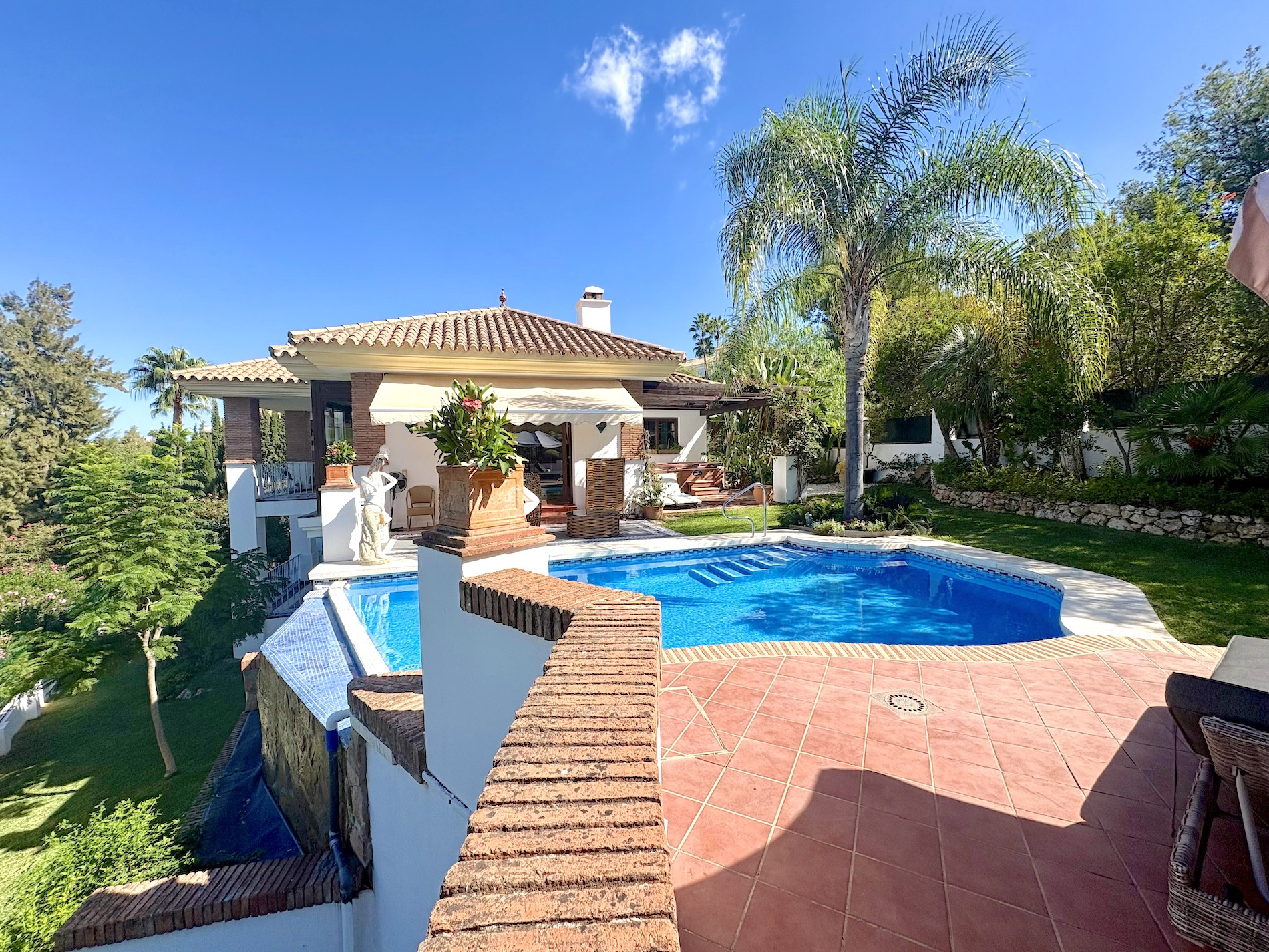 4 bedroom Villa in Mijas Costa, Malaga, Spain – 428-05542P