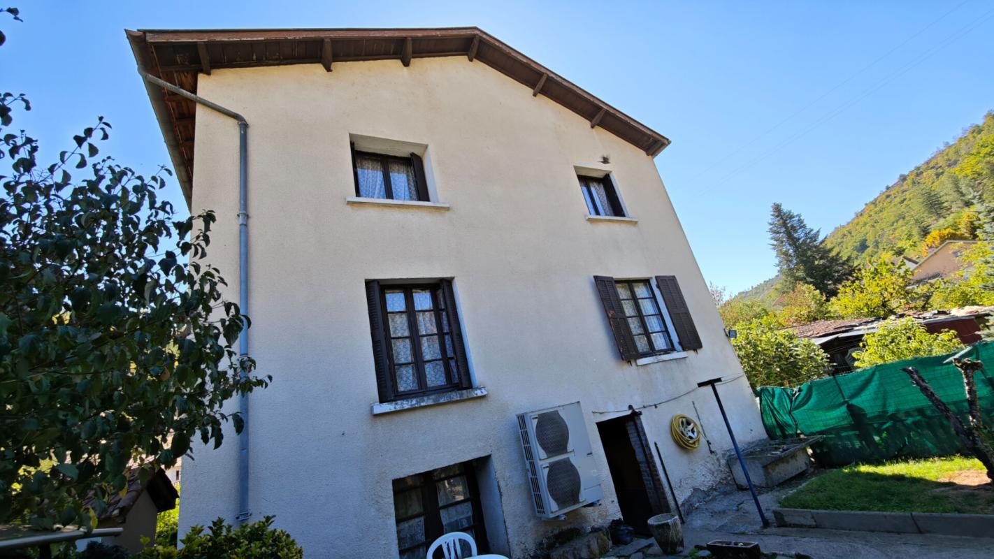 4 bedroom maison in Viviez, Aveyron, France