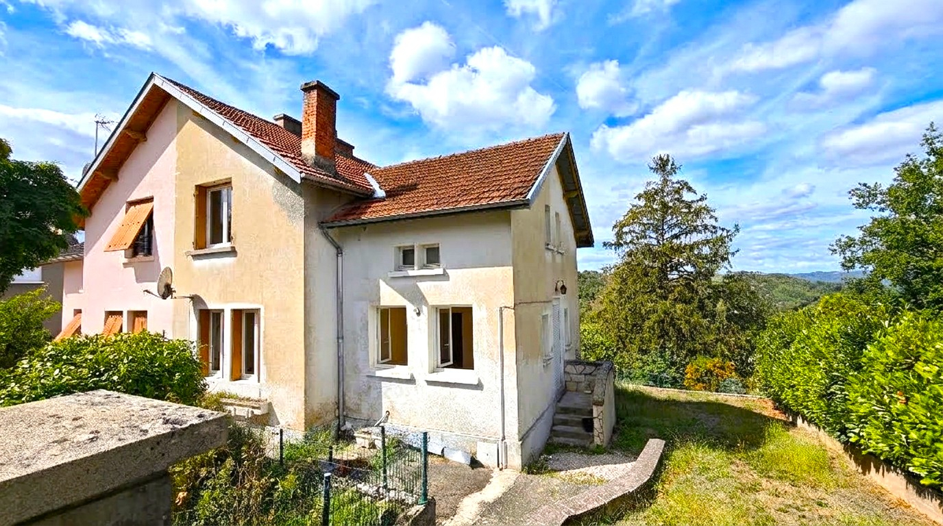 4 bedroom maison in Cransac, Aveyron, France
