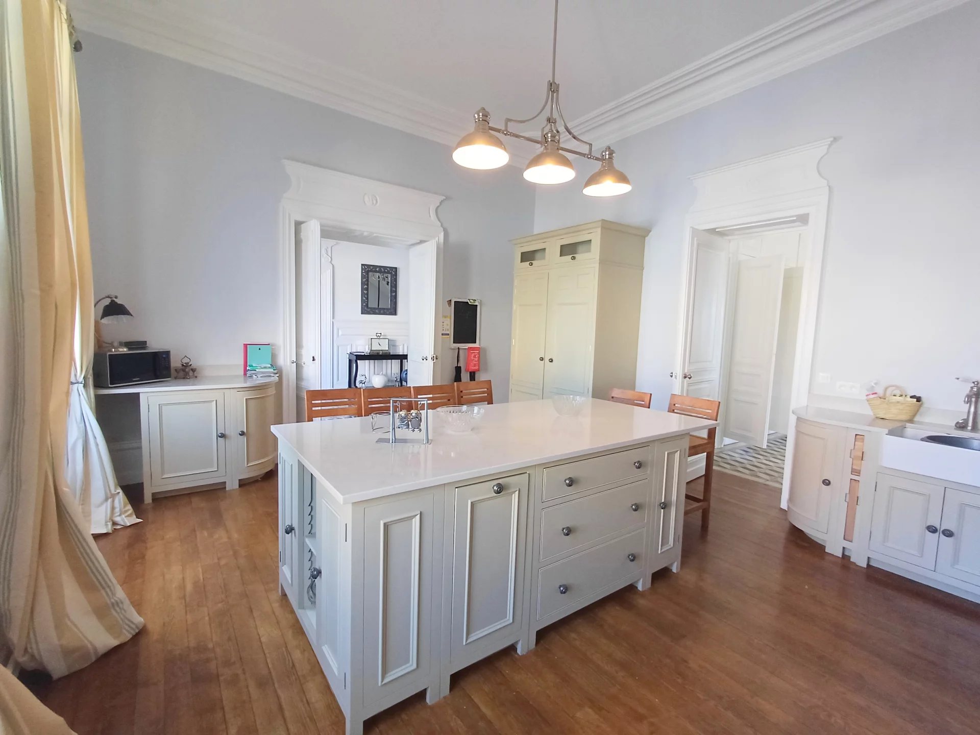Historic 12 bed renovated château with pool, Nouvelle-Aquitaine – France – BVI77026