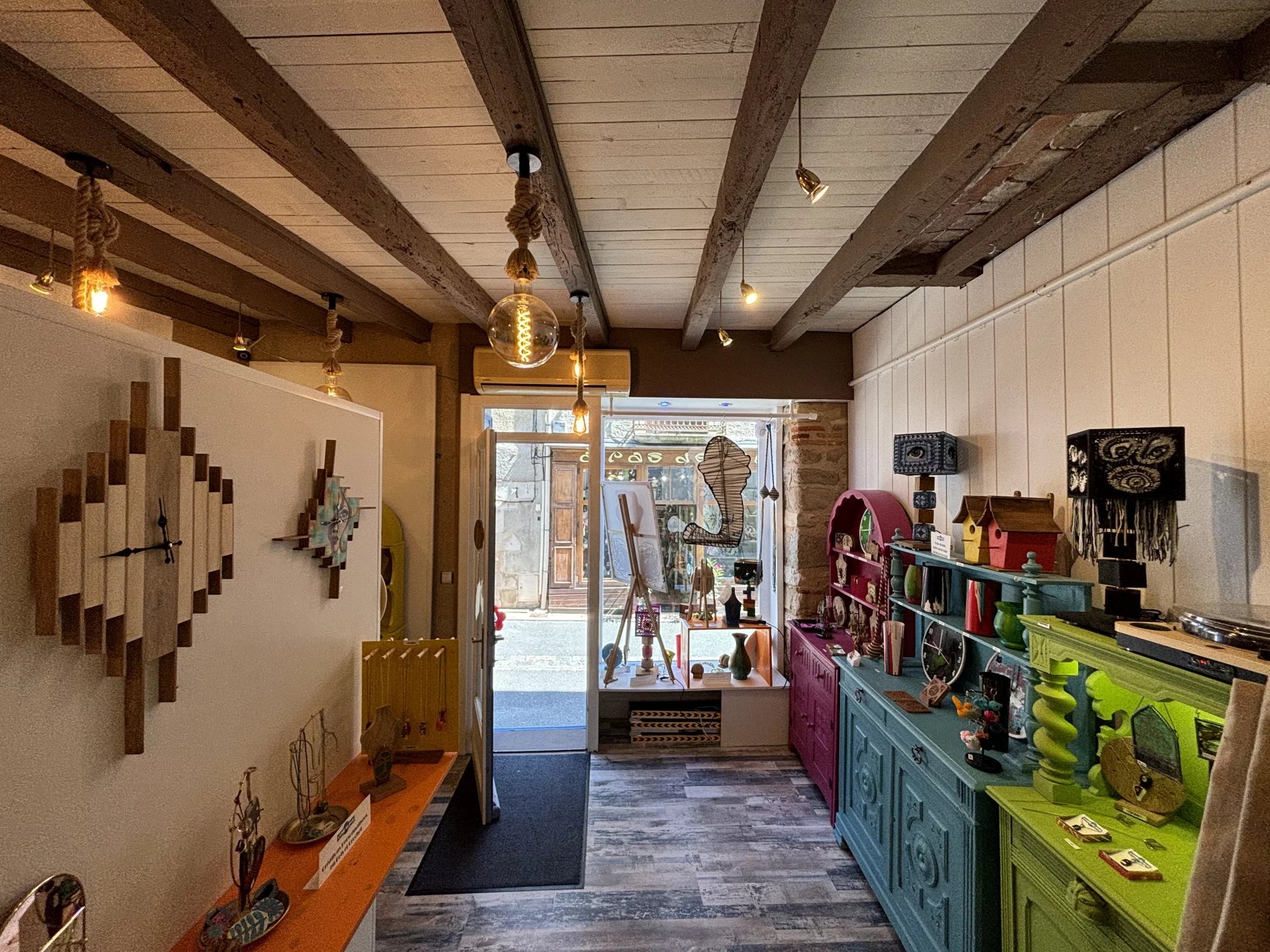 Fantastic located shop/apartment for sale!, Nouvelle-Aquitaine – France – BVI76219