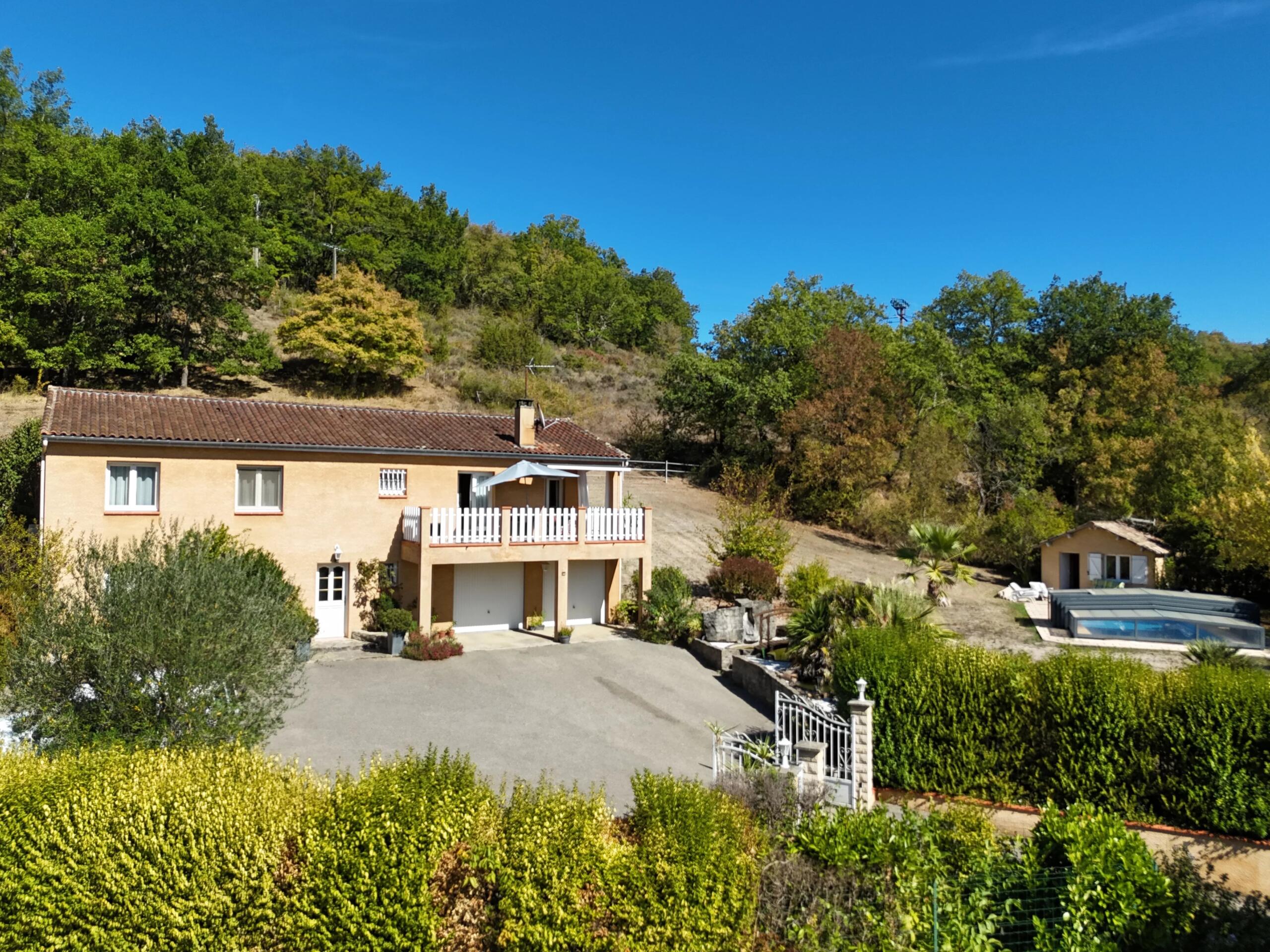 Luminous home with pool and land in an elevated position, Occitanie – France – BVI87354